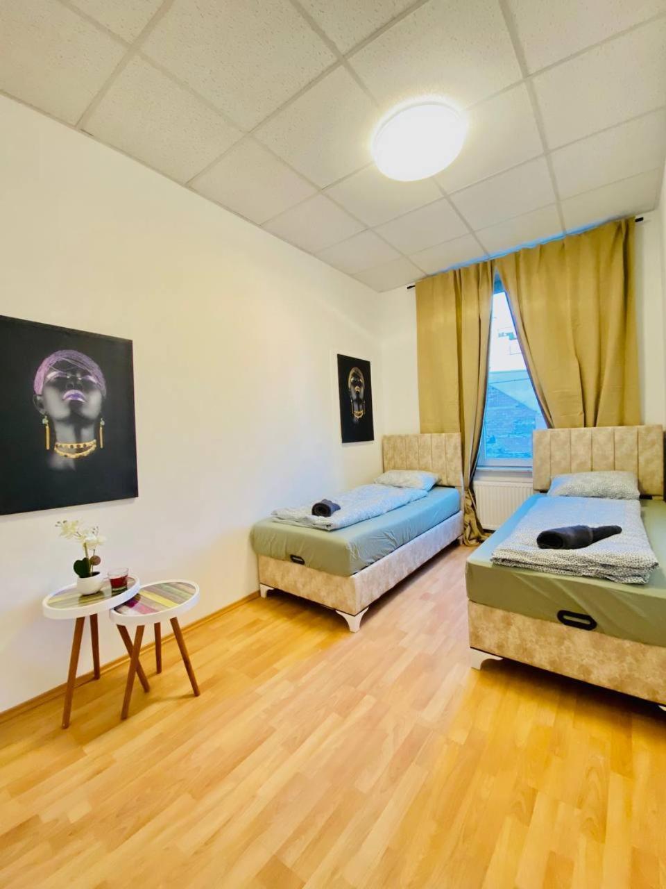 Comfortable Room In The 23Rd District Of Vienna Fr4 Eksteriør billede